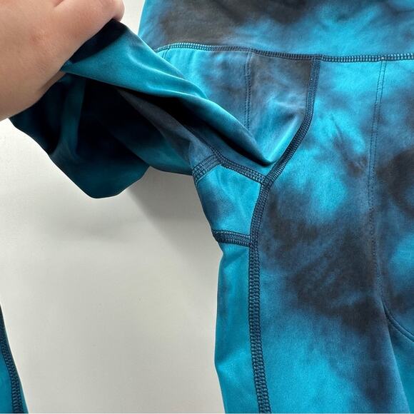 Champion Blue & Black Tie Dye Print Mid Rise Sport Jogger Tight in Cloud Burst M - Picture 6 of 11